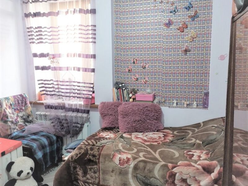 Վաճառվում է երկու սենյականոց բնակարան Գյումրիում